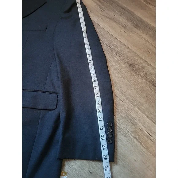 Hickey‎ Freeman Men's Suit Size 46S Black 98% Wool - Picture 5 of 9